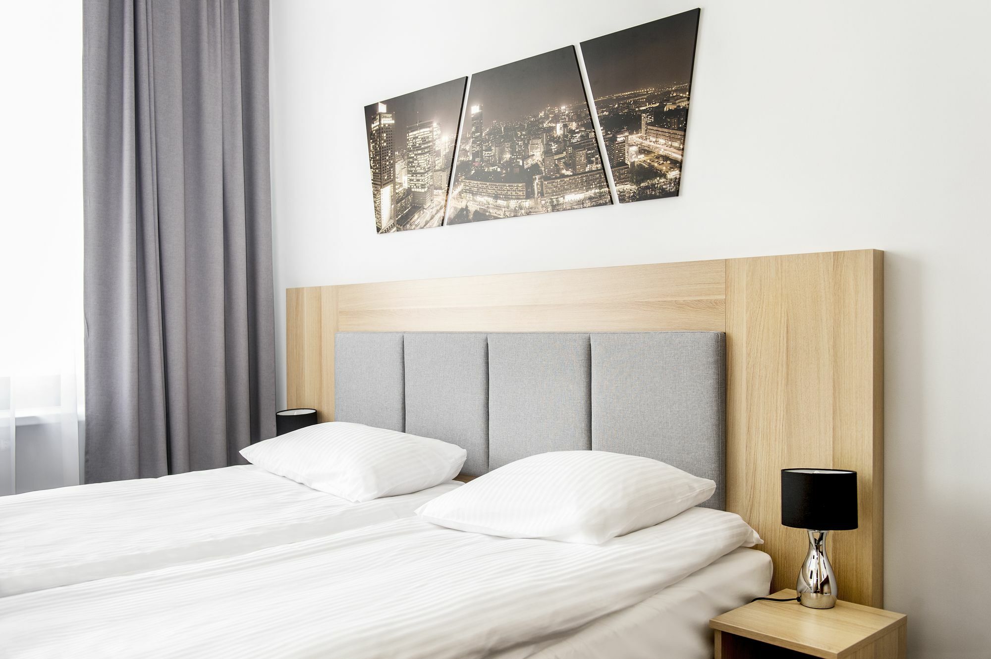 Hotel Waw Airport Okecie 2*